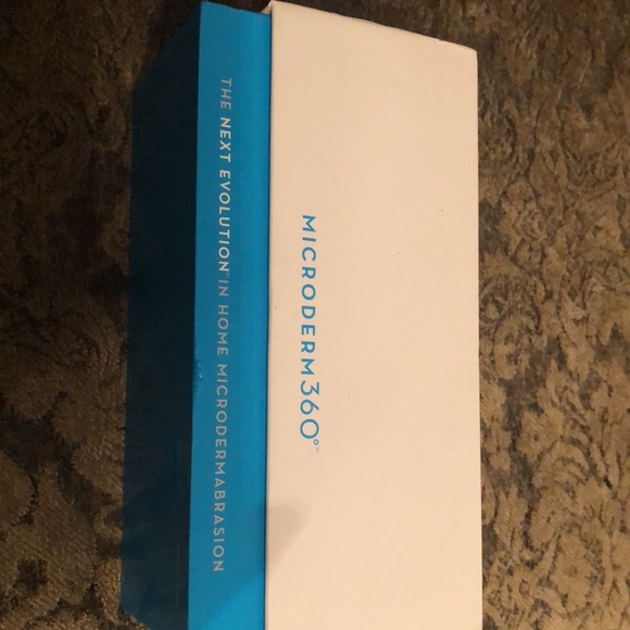 KELLEY West Microdermabrasion tool with charger,pads,addtl body diamond tip. - Picture 3 of 5